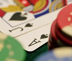 step-by-step guide to learning poker